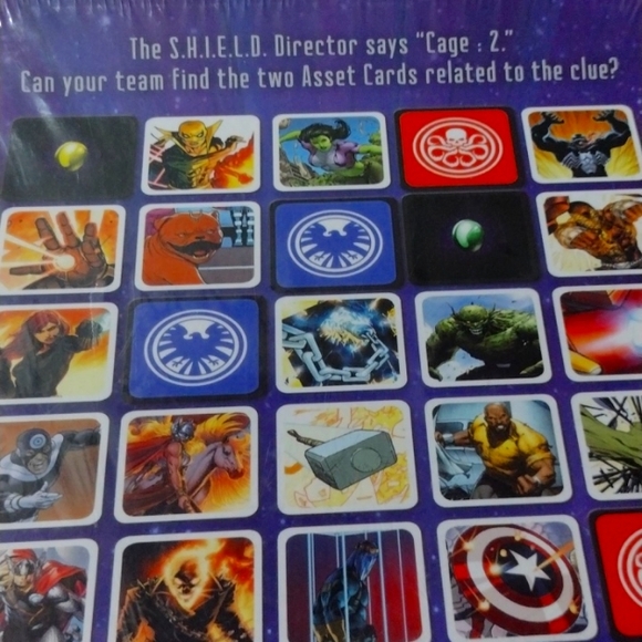 CODENAMES Marvel Vlaada Chvatil NWT - Picture 3 of 4